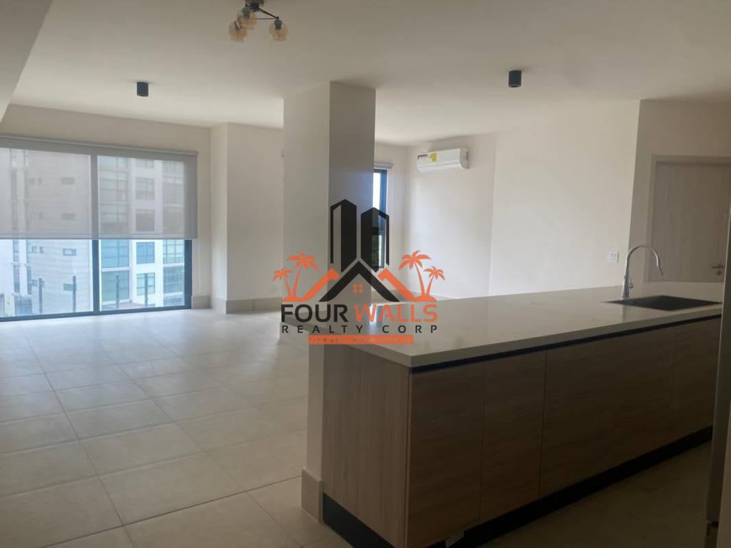 Bedroom with window built-in closet split AC PH Ocean House Santa Maria Panama