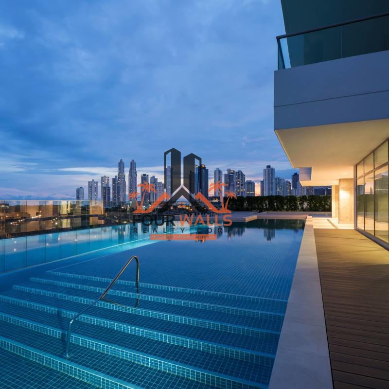 Infinity pool with panoramic views of golf course Santa María Panama