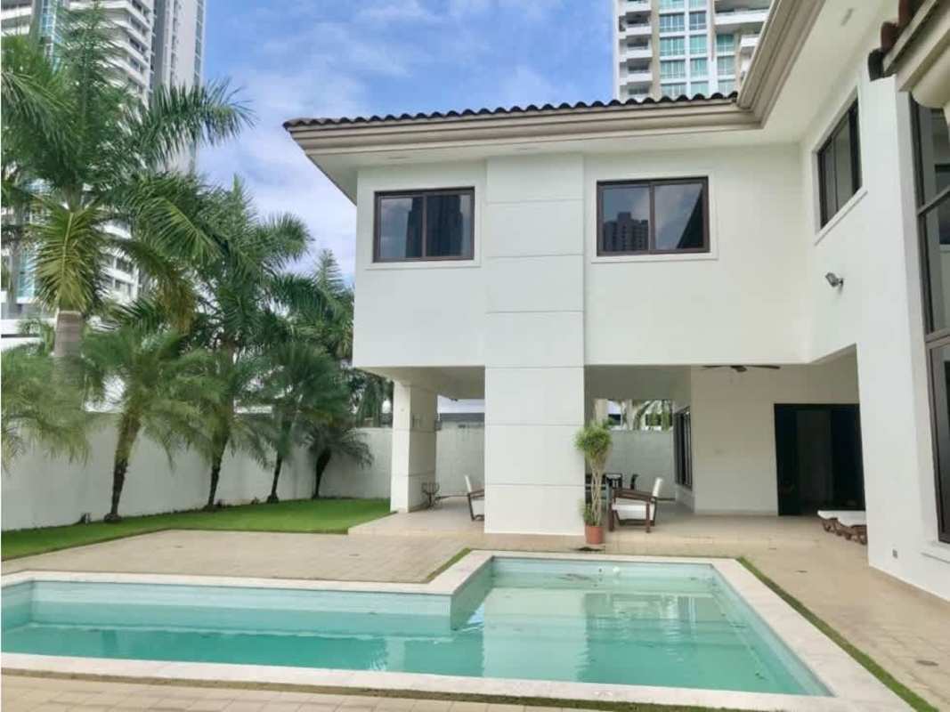 Luxury home with private pool, palm trees and landscaped backyard Costa del Este Panama