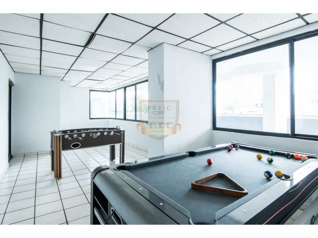 Bedroom large window skyline ocean views PH Mirasol Punta Paitilla Panama