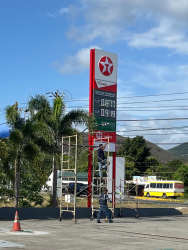 Remodeled fuel islands with dispensers and canopy in Panama gas station