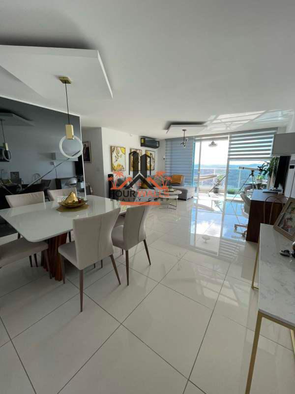 Stylish kitchen with granite countertops and modern cabinetry at PH Mei Tower Villa de las Fuentes Panama
