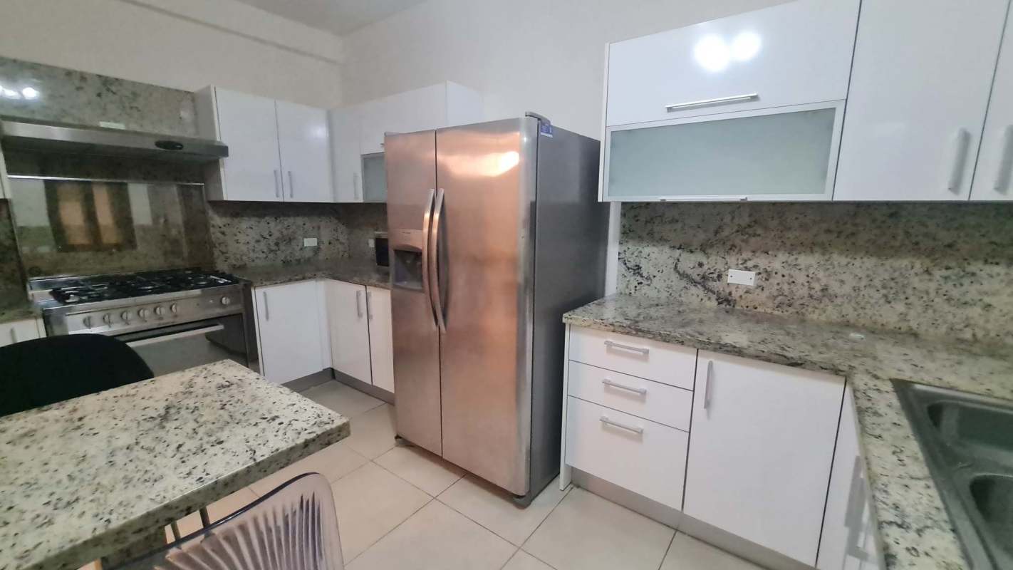 Fully equipped contemporary kitchen with granite counters and stainless steel appliances PH Embassy Club Clayton Panama