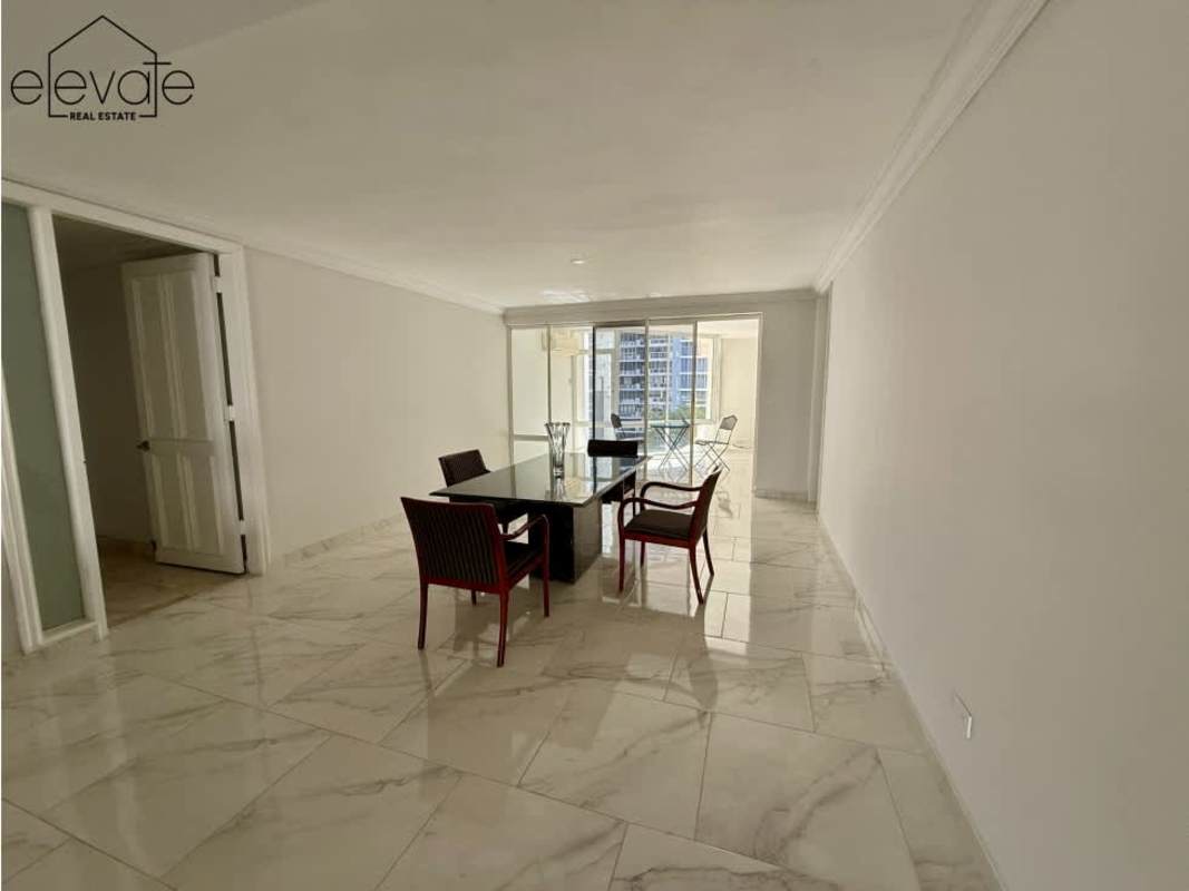 Luxurious marble bathroom with soaking tub and city view in PH Tamanaco Punta Paitilla Panama