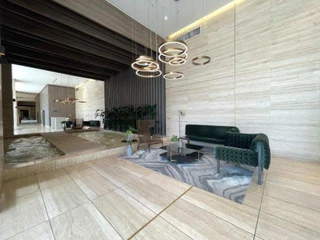 Apartment for Sale in San Francisco - 3 bedrooms