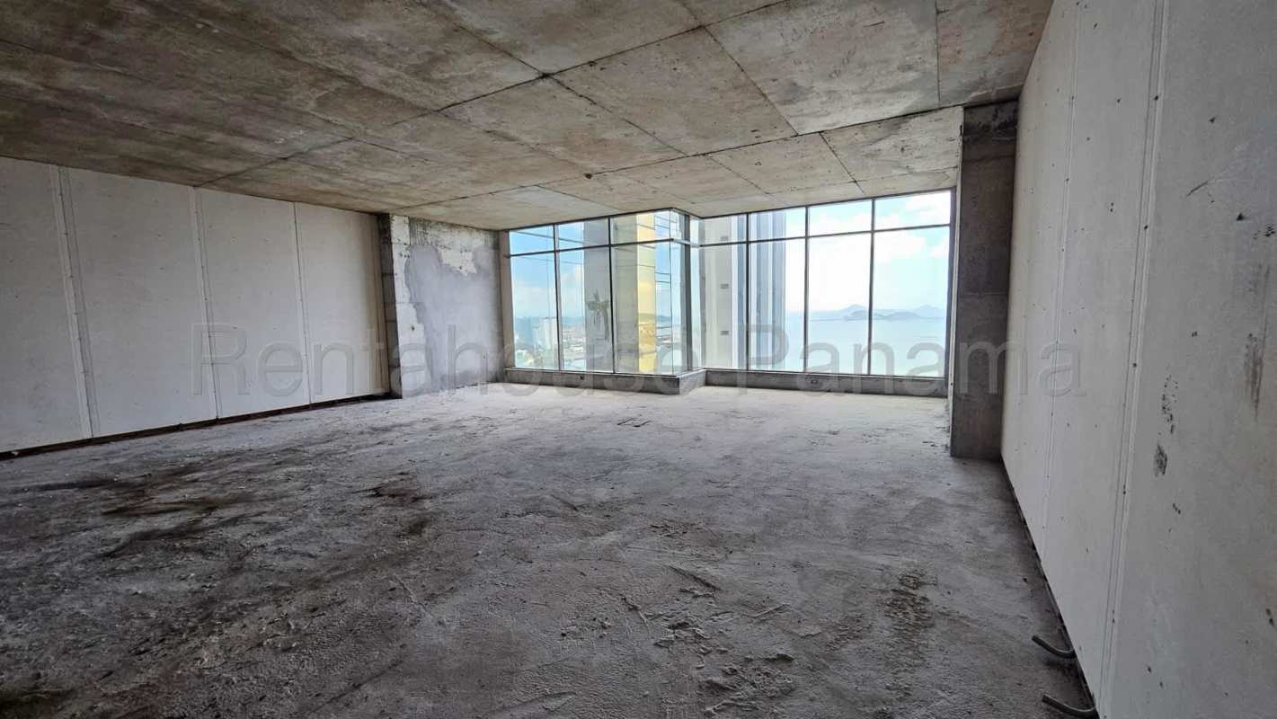 Shell commercial unit with panoramic sea views floor-to-ceiling glass PH BICSA Tower Panama
