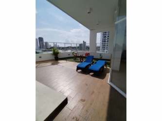 Modern terrace lounge with city views in PH Metropolitan Park Carrasquilla Panama
