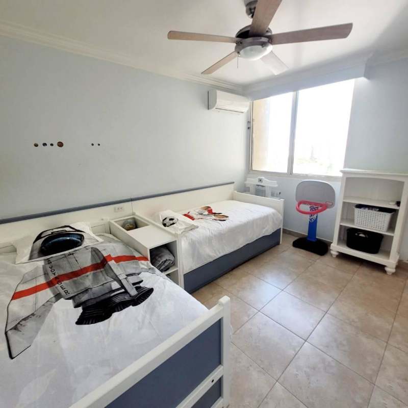 Granite countertop kitchen stainless appliances Mystic Point Punta Paitilla Panama