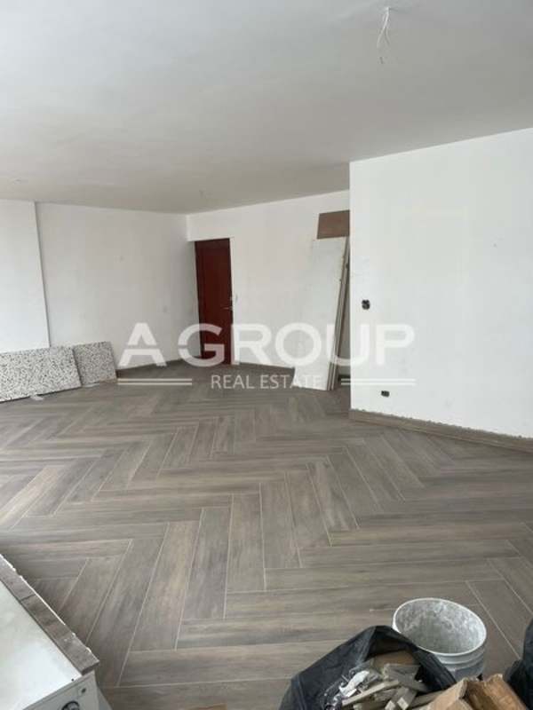 Spacious open plan living and dining with large windows PH Brisamarina Costa del Este Panama City