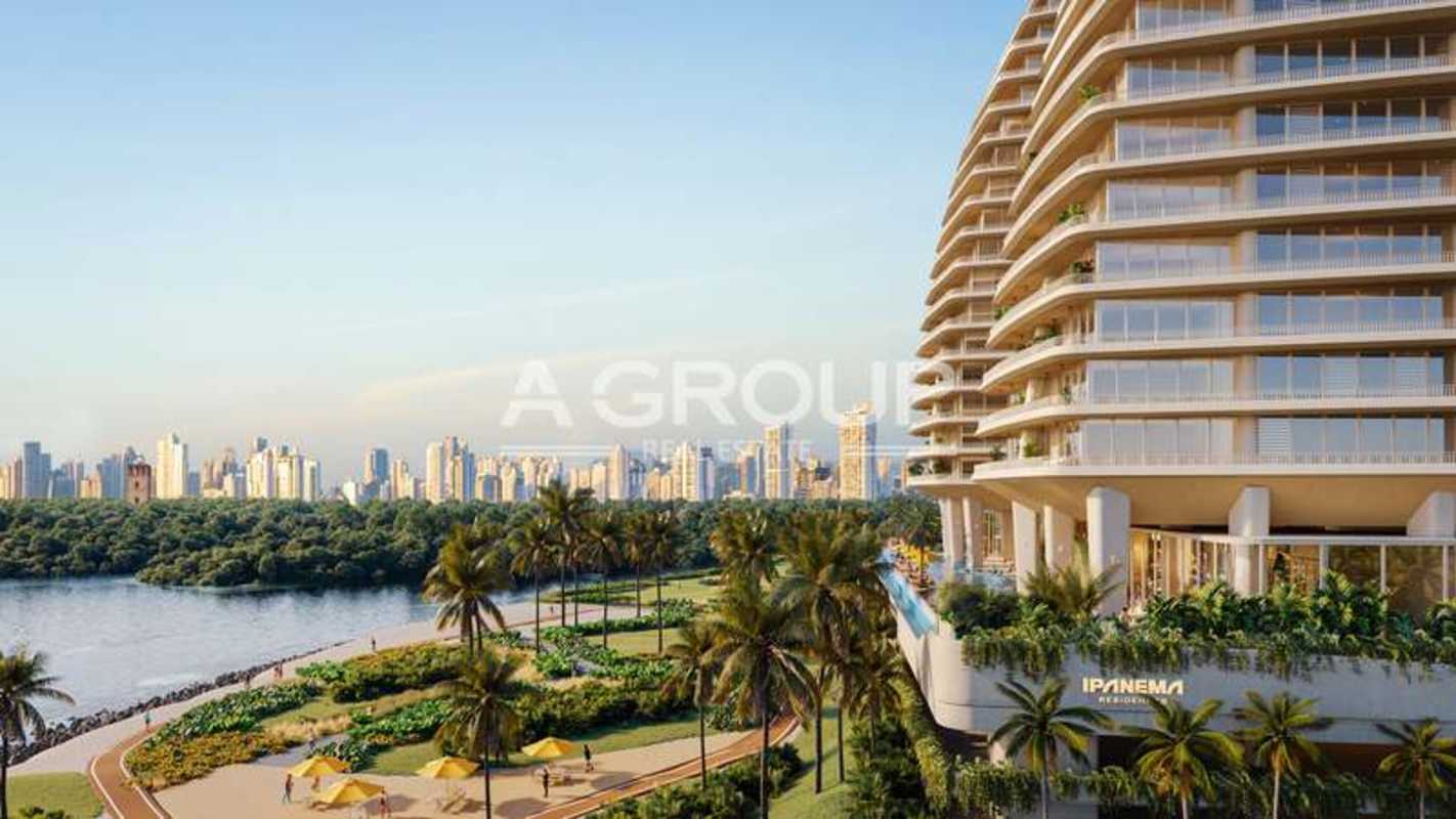 Modern beachfront condominium twin towers with balconies PH Ipanema Costa del Este Panama