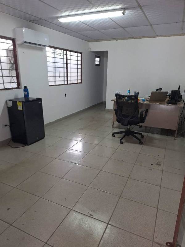 Warehouse with Office and Parking for Rent Ciudad Radial Juan Díaz