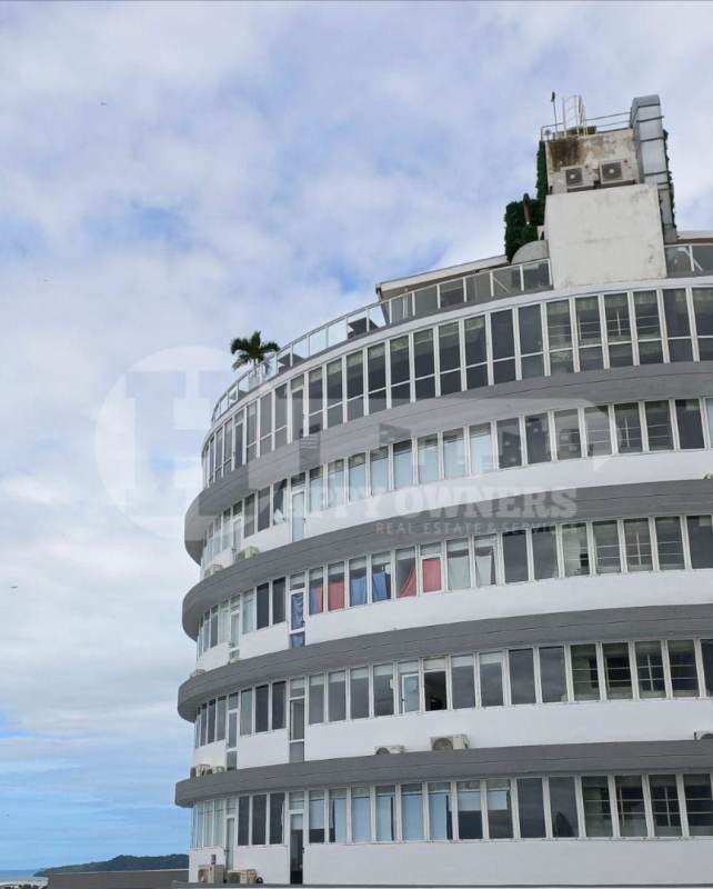 Bright office with ocean views in PH Bay View Avenue Balboa