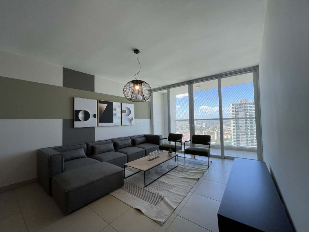 Rooftop infinity pool and sky terrace with panoramic ocean and city views PH Vista del Mar Panama