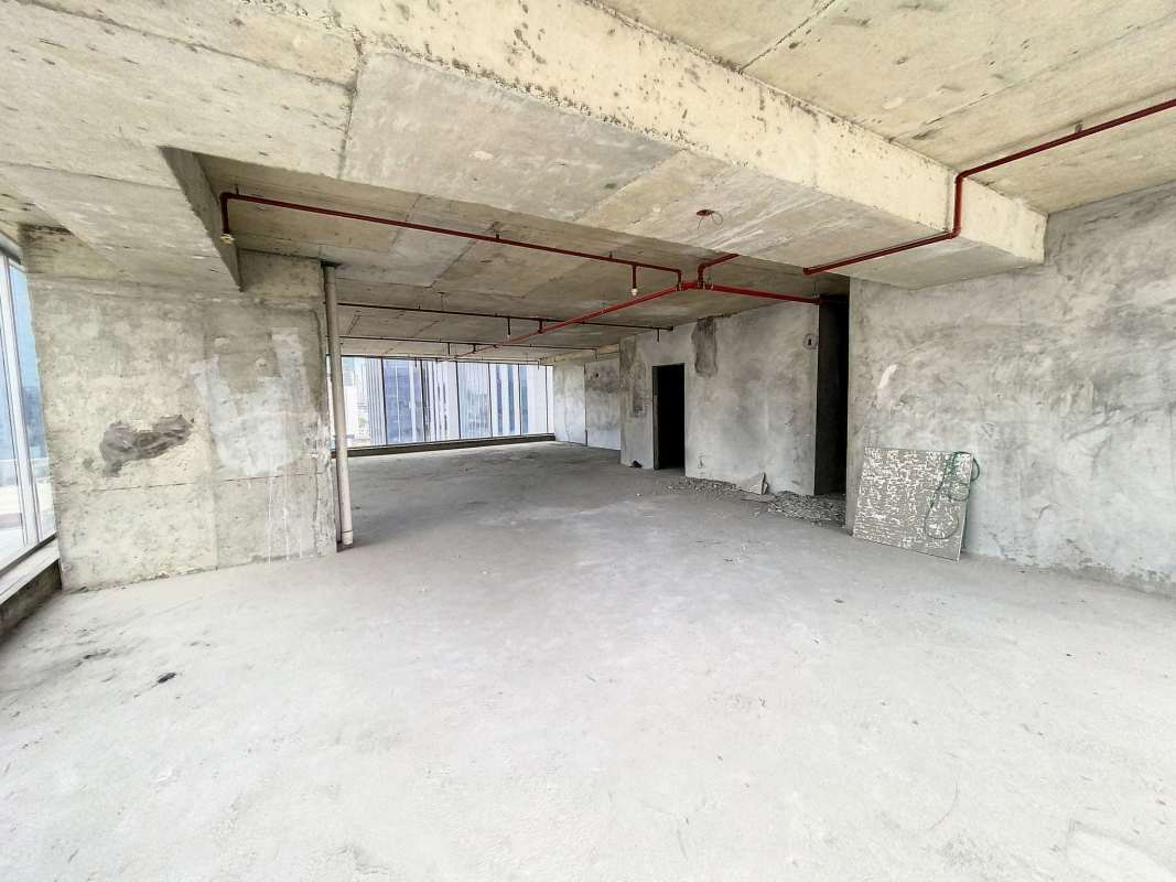 Unfinished commercial shell with city views PH BCT Calle 50 Panama