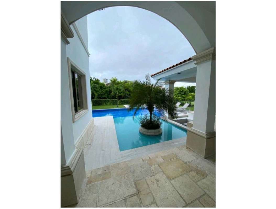 Luxury Villa for Rent with Heated Pool Santa Maria Fairway Estate