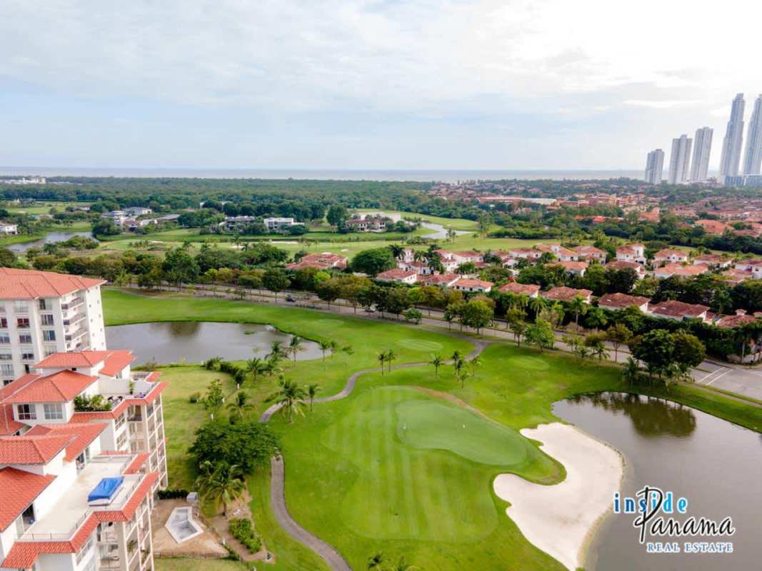 Penthouse 4BR The Reserve Santa Maria Golf View Luxury