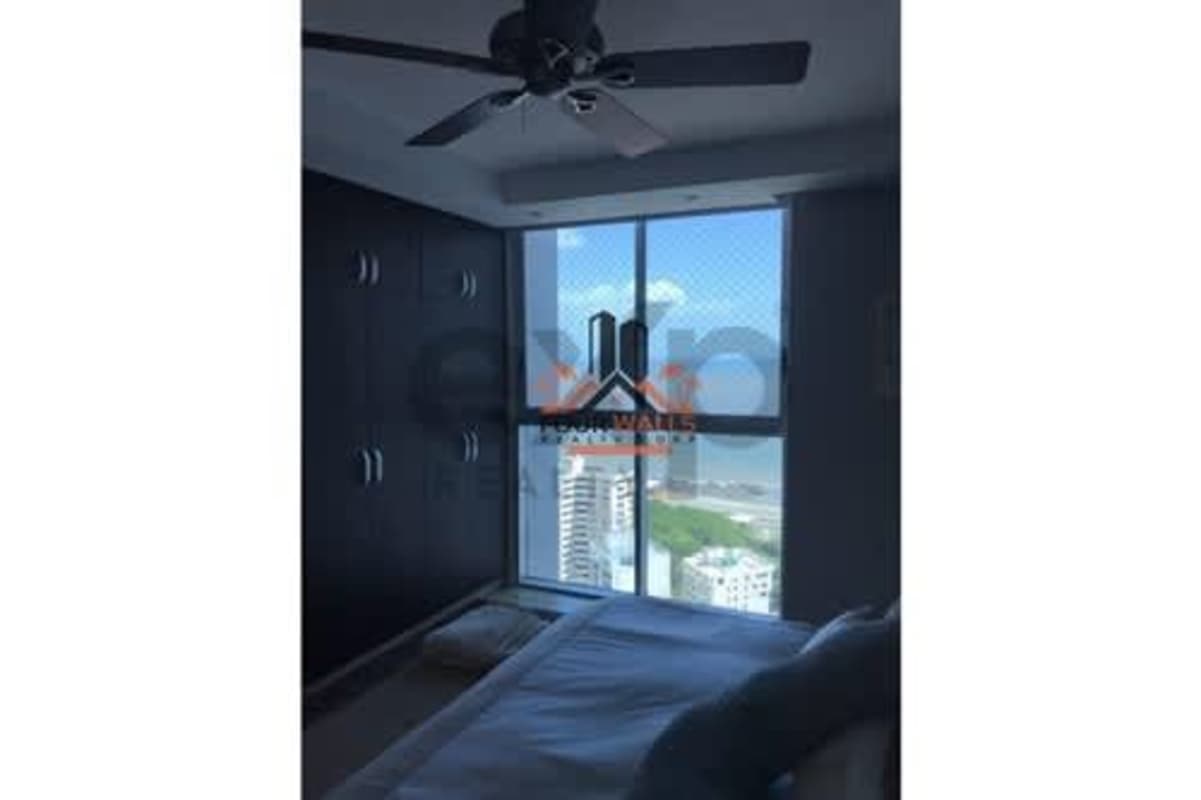 Bright secondary bedroom with closet and big window in PH Cascadas San Francisco Panama