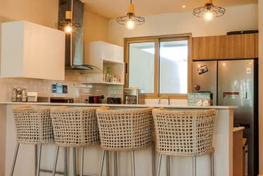 Luxury 3BR Villa with Pool & Jacuzzi in Playa Escondida