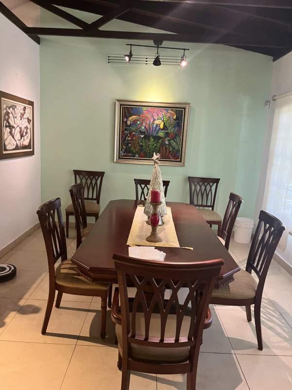 Bathroom with walk-in shower, vanity, large mirror, tile floors, house for sale Clayton Panama