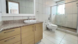 Apartment for Sale in San Francisco - 2 bedrooms