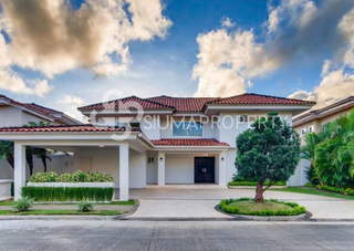 Single Family House for Sale in Juan Diaz - 4 bedrooms