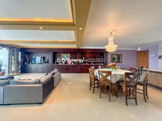 Remodeled kitchen granite counters and sea view penthouse PH Bahia Gorgona Panama