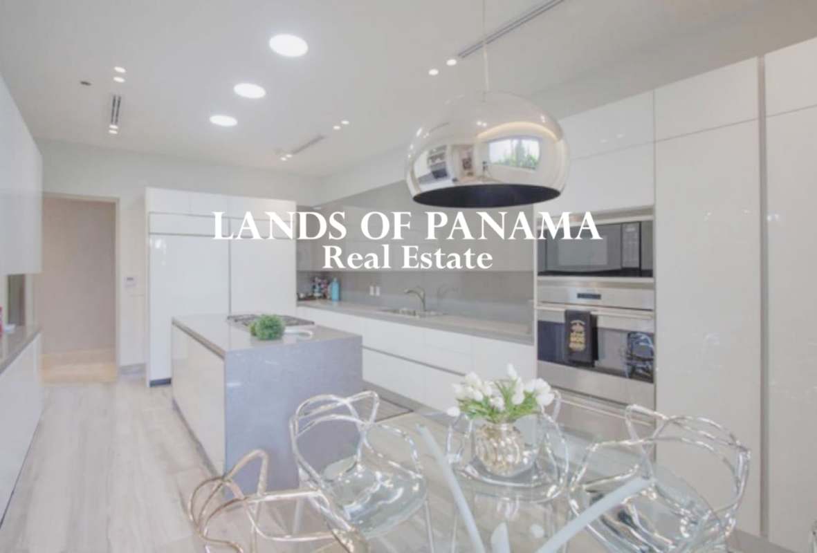 Formal dining area spacious marble floors natural light The Reserve Santa María Panama luxury condominiums