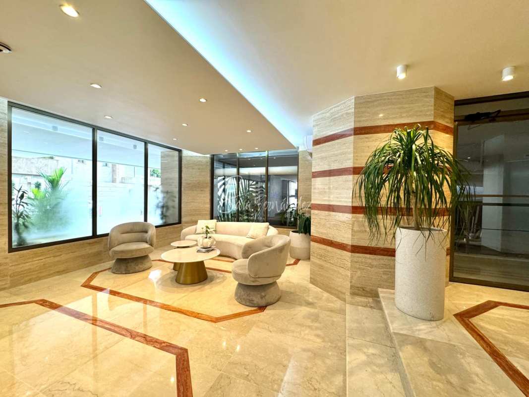 Modern gym with cardio, weights and mirrored walls PH Paitilla Bay Tower Punta Paitilla Panama