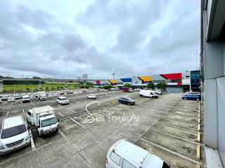 Commercial Space for Sale in Victoriano Lorenzo - 0 bedrooms