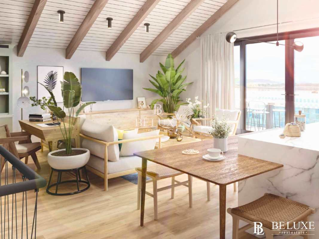 Rooftop infinity pool with panoramic views in Casco Viejo PH Plaza Novena Panama