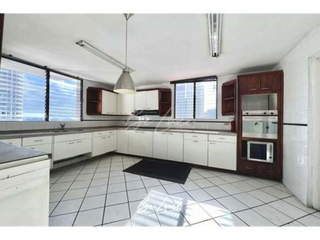 Penthouse Apartment for Sale in San Francisco - 3 bedrooms