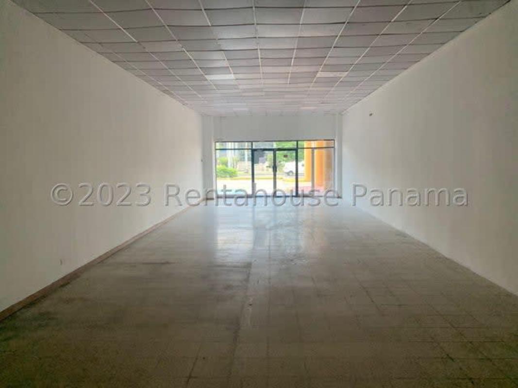 Retail Space for Rent in Los Pueblos Juan Díaz
