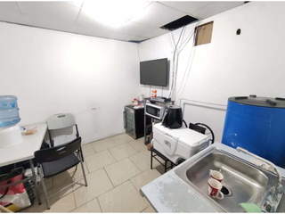 Commercial space for Sale in Victoriano Lorenzo - 0 bedrooms