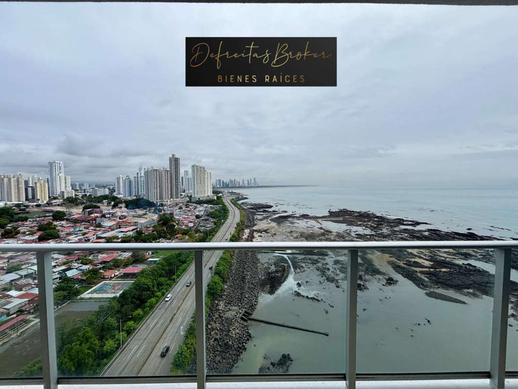 Modern open-plan living and dining area in furnished PH Oceanaire condo Punta Pacifica Panama