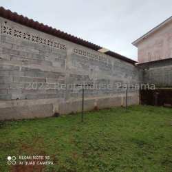 Kitchen with granite tops, open layout and breakfast nook rental home Montelimar Costa Verde Panama