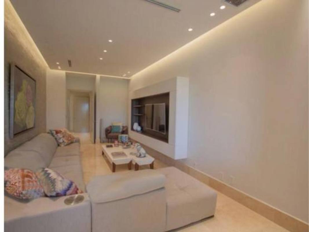 Modern bathroom with double vanity and large glass shower in PH The Reserve Santa Maria Panama City