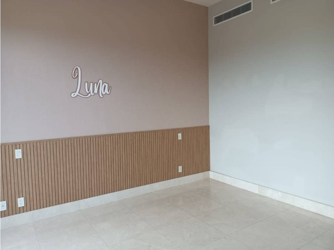 Outdoor terrace with built-in barbecue and city skyline views at PH Santa Maria Court Panama