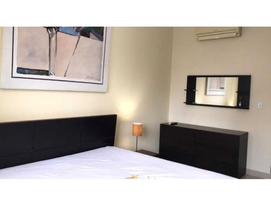 Contemporary kitchen with granite countertops and stainless appliances PH Galeria Uno Obarrio Panama City