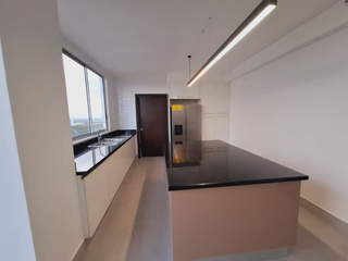 Penthouse Apartment for Rent in San Francisco - 3 bedrooms