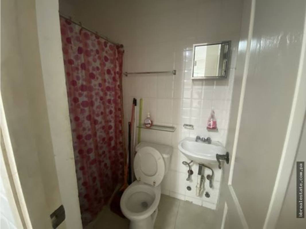 Large resident terrace area with plants city views Sunrise Tower Panama