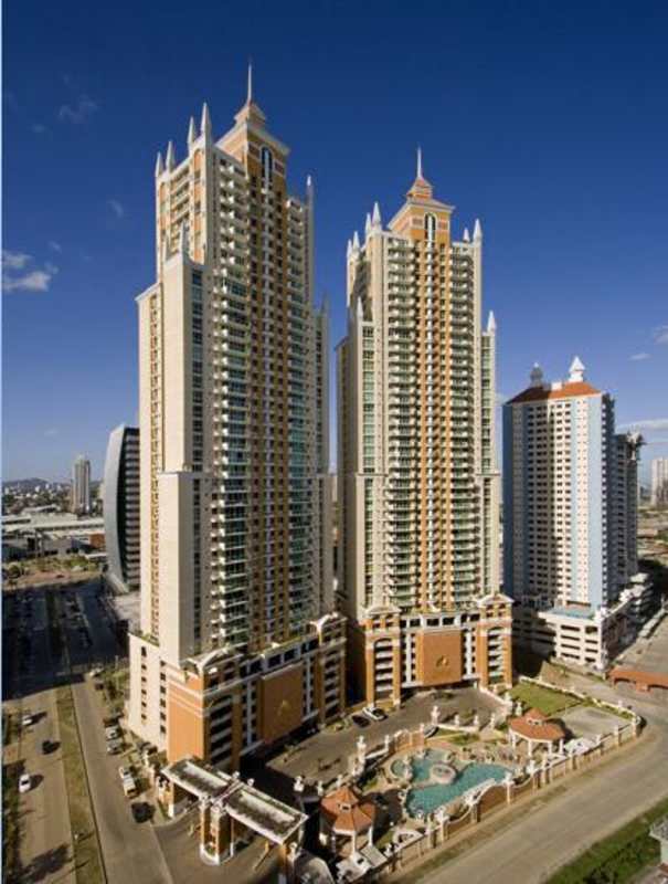 Spacious modern kitchen with granite counters, stainless appliances, city view in Mystic Point Panama