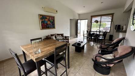 Bathroom with granite vanity, glass shower and tile San Carlitos David Chiriquí