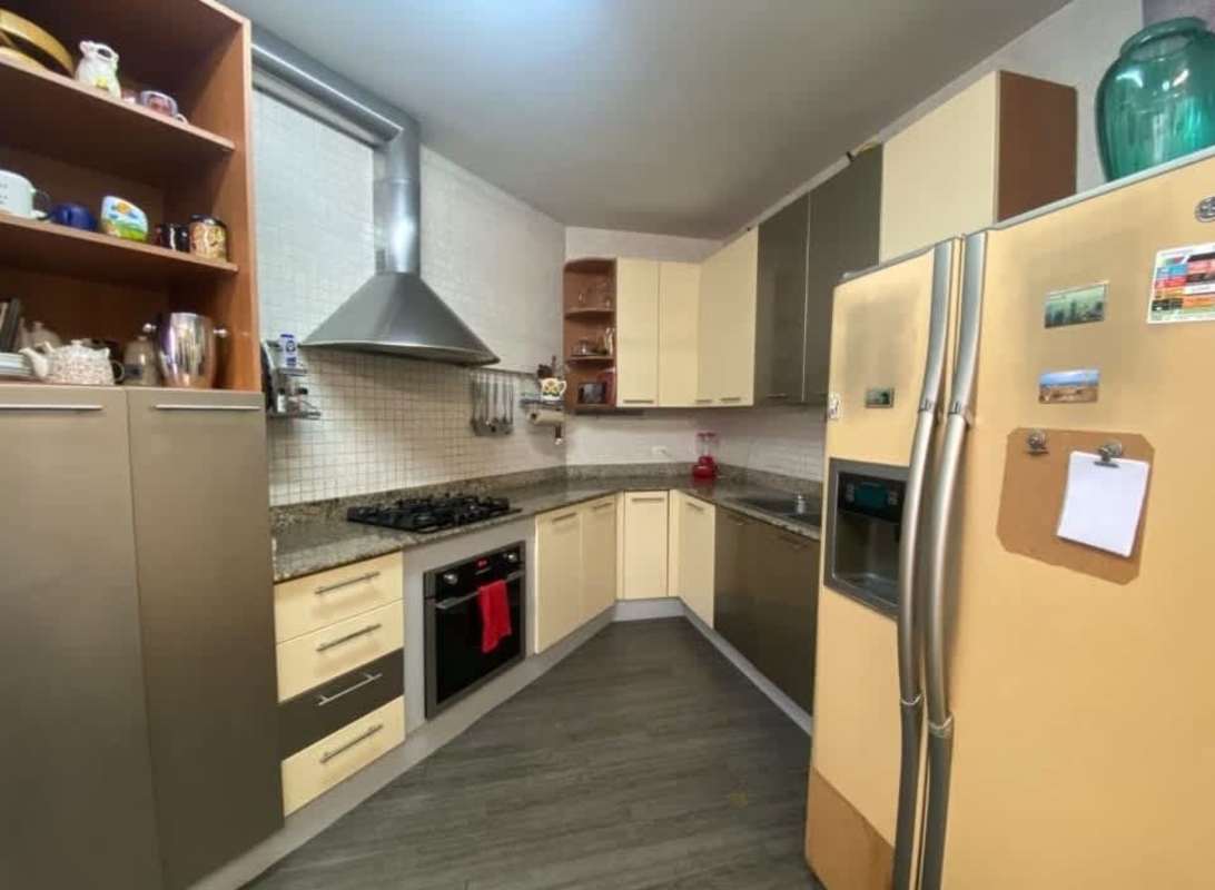 Spacious living and dining room with hardwood floors at PH Vistanova El Cangrejo Panama