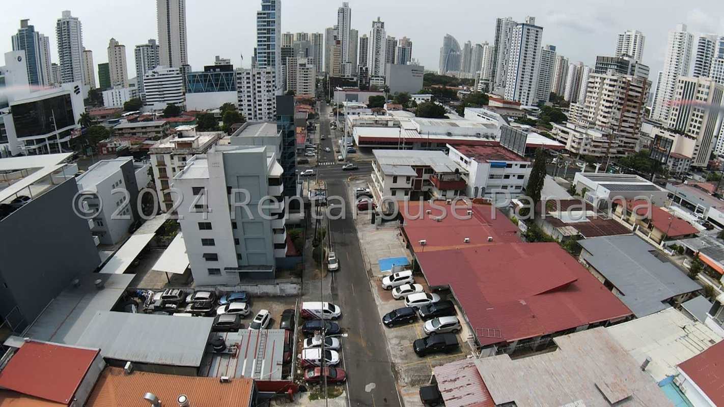 City skyline view including nearby towers and commercial properties from 578 sqm lot