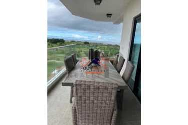 Guest bedroom with large windows and natural light PH Penthouse San Carlos Panama