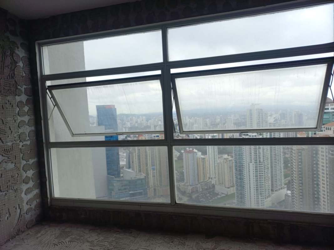 Bright open-plan living room with city and ocean view under renovation in Q Towers Punta Pacifica