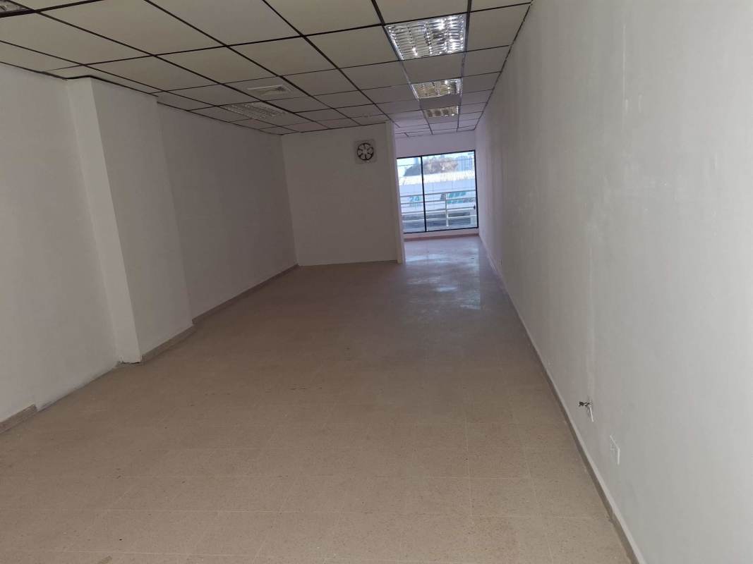 Commercial Office Space Mezzanine Villa de las Fuentes Panama