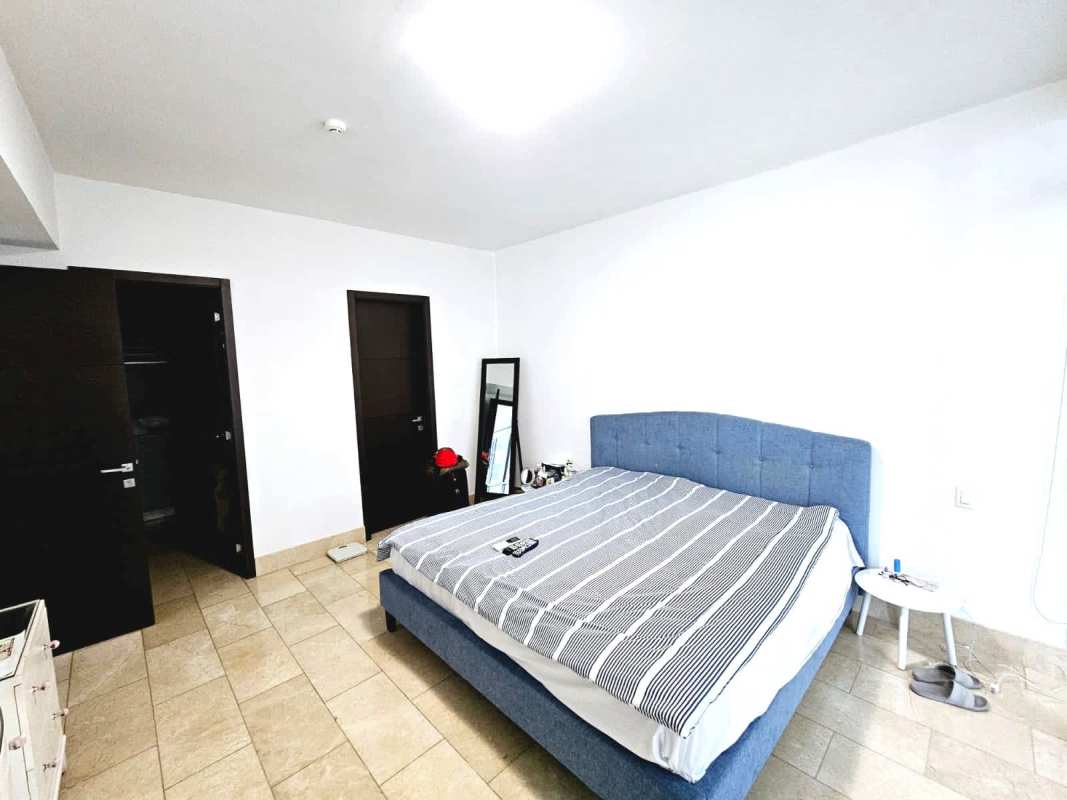 Covered balcony overlooking Pacific Bay and skyline from high floor Grand Tower Punta Pacifica