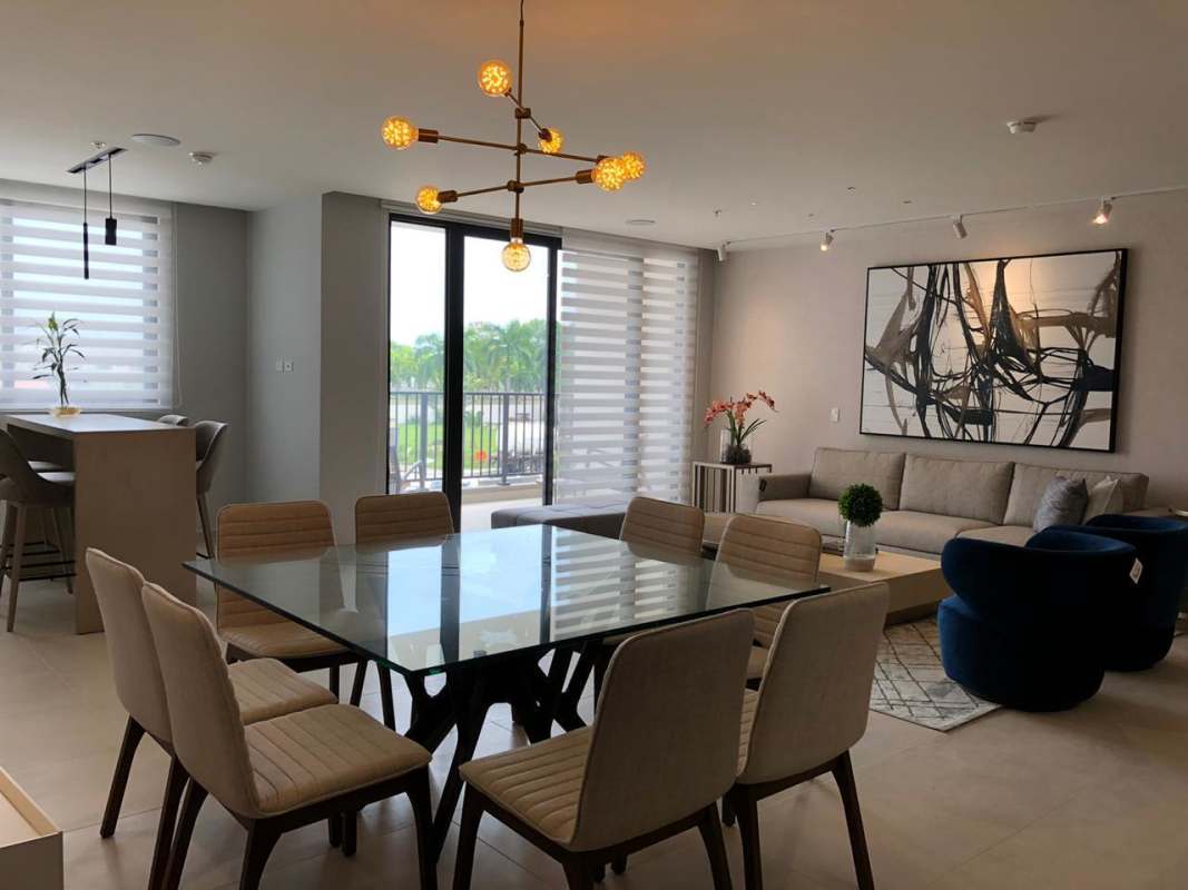 Master bedroom Costa del Este apartment Casa Bianca with large windows en-suite bath walk-in closet