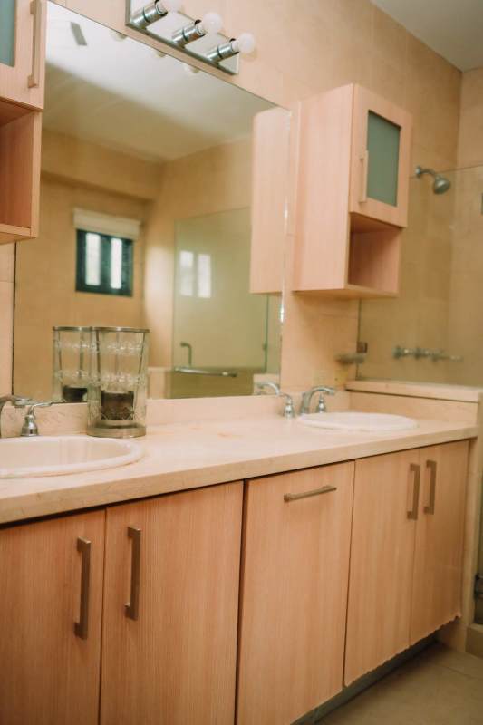 Spacious kitchen Embassy Village Clayton with granite tops modern cabinets natural light Panama